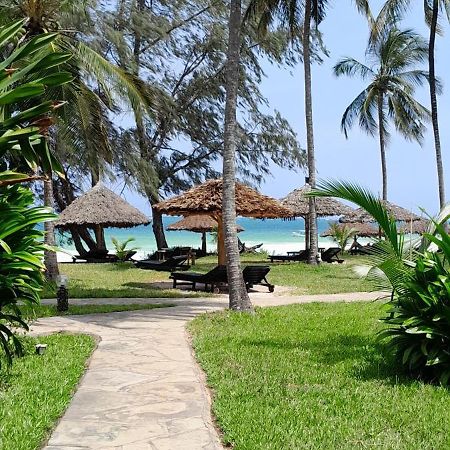 Eleven Pearl Boutique Hotel & Spa 迪亚尼海滩 外观 照片